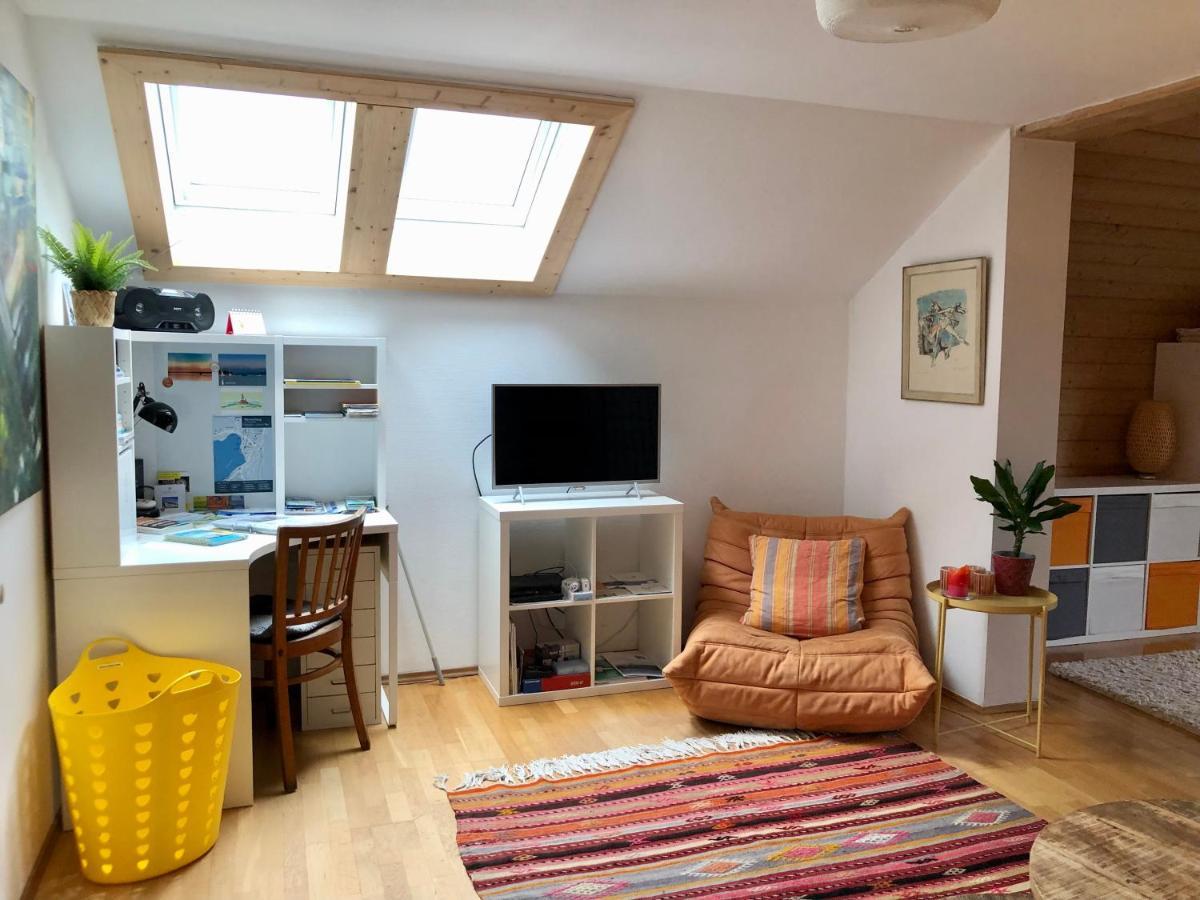 Charmante Ferienwohnung Mit Balkon Im 5-Seen-Land Hechendorf am Pilsensee Extérieur photo